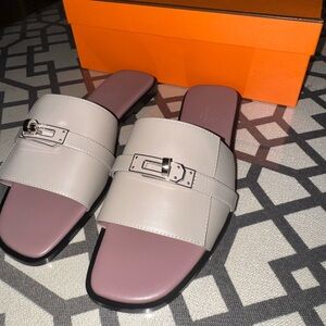 Hermes Guilia Beige Galet Sandals